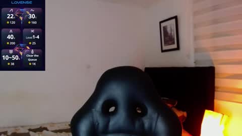 Snapshot of logan_military chatting on 30, 10, 2025 logan online show from 30, 10, 2025