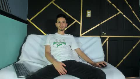 Logan Rogers online show from 24, 9, 2025