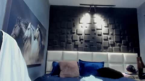 logan_varela online show from 7, 12, 2024
