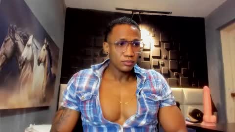 logan_varela online show from 9, 12, 2024