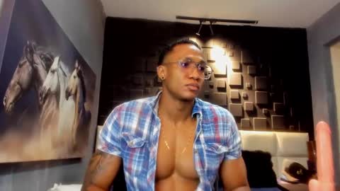 logan_varela online show from 9, 12, 2024
