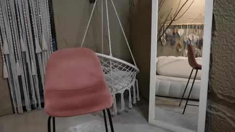 Snapshot of logan_varela chatting on 13, 9, 2025 logan_varela online show from 13, 9, 2025