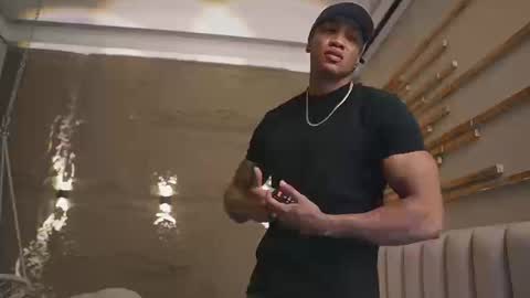 Snapshot of logan_varela chatting on 21, 3, 2026 logan_varela online show from 21, 3, 2026