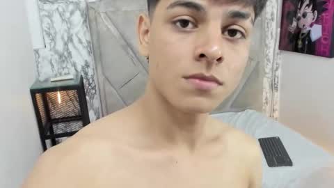 Snapshot of loganjhonson chatting on 15, 10, 2025 loganjhonson online show from 15, 10, 2025