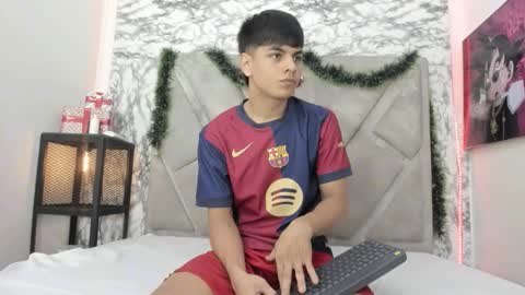 loganjhonson online show from 23, 12, 2025