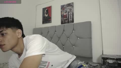 Snapshot of loganjhonson19 chatting on 7, 1, 2026 loganjhonson19 online show from 7, 1, 2026