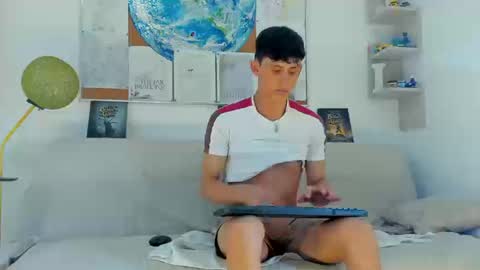 Snapshot of loganoficialx chatting on 12, 3, 2026 loganoficialx online show from 12, 3, 2026