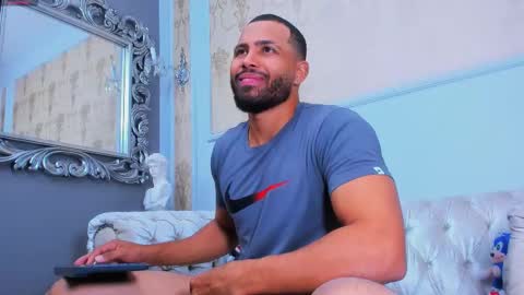 U can call me Logan online show from 9, 9, 2025