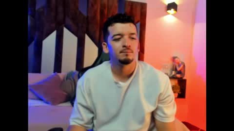 Logan Wolf online show from 3, 3, 2026