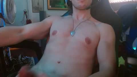 Snapshot of loggie62 chatting on 19, 11, 2025 loggie62 online show from 19, 11, 2025