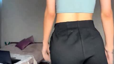 Snapshot of loisepadovano chatting on 7, 11, 2025 Amelia online show from 7, 11, 2025