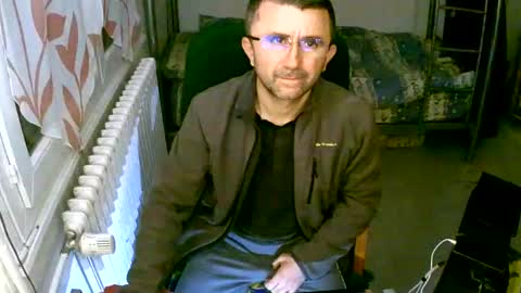 Snapshot of lokoum39 chatting on 3, 12, 2024 lokoum39 online show from 3, 12, 2024