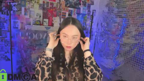 Lola online show from 3, 2, 2026