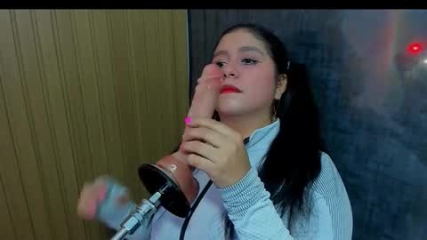 Snapshot of lola_clit chatting on 14, 10, 2025 lola online show from 14, 10, 2025
