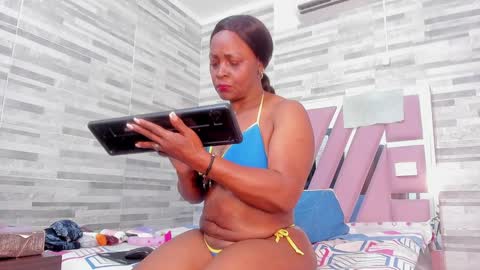 Lola online show from 27, 12, 2024