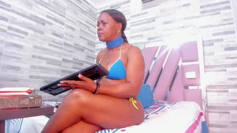 Lola online show from 30, 12, 2024