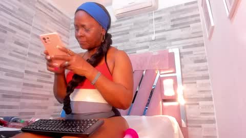 Lola online show from 22, 1, 2025