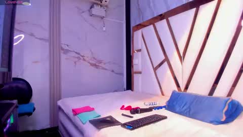 Lola online show from 19, 6, 2026