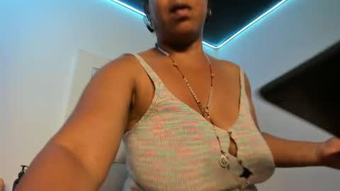 lola_js online show from 11, 5, 2026