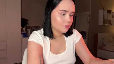 lola_razee online show from 26, 7, 2026