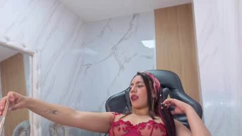 Snapshot of lola_roses_tf chatting on 9, 4, 2026 Lola online show from 9, 4, 2026