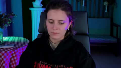 Snapshot of lolaasmus chatting on 3, 12, 2024 I consider myself the god Loki but life just calls me LOL online show from 3, 12, 2024
