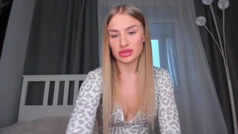 lolabani675452 online show from 16, 12, 2025