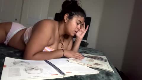 lolafoxlive online show from 1, 11, 2025