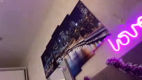 Snapshot of lolaley2 chatting on 9, 1, 2026 Lolaley2 online show from 9, 1, 2026