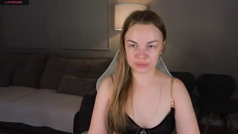 lolalitte online show from 29, 6, 2026