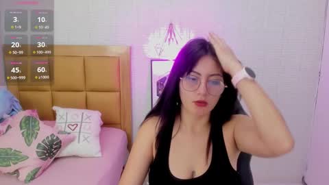 LOLA online show from 10, 1, 2025