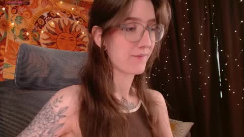 lolami_ online show from 2, 4, 2026