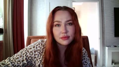 Lola online show from 7, 10, 2025