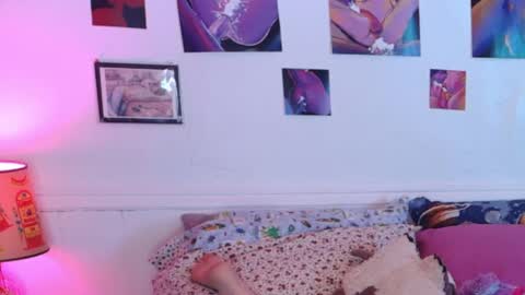 LolaNextdoor1 online show from 8, 1, 2026