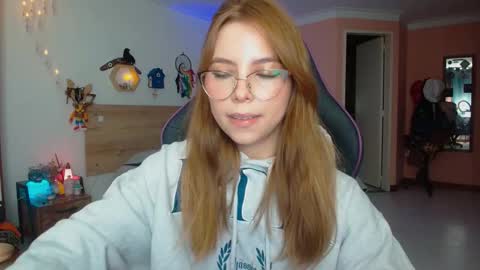 Lola doll online show from 8, 2, 2026