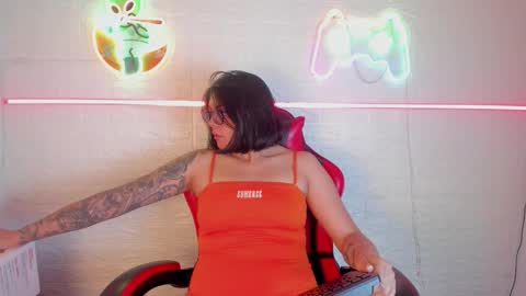 Lola online show from 15, 11, 2025