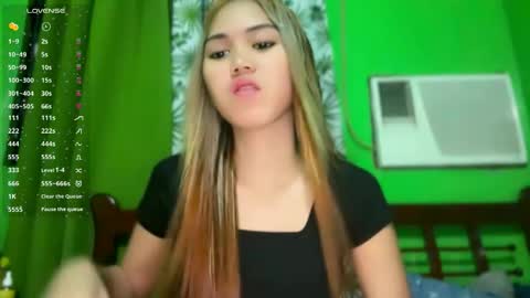 Pretty Janne 3 online show from 7, 4, 2026