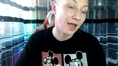 Lisa online show from 5, 1, 2026