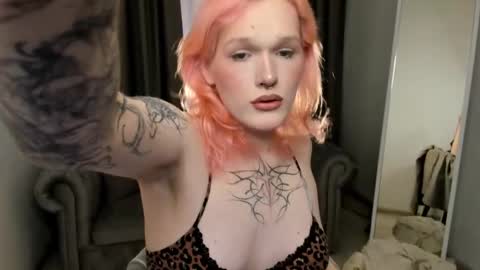 lollita online show from 10, 5, 2026