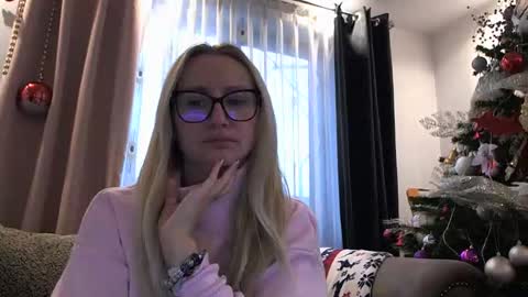 Lolly online show from 15, 12, 2025