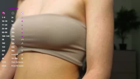 lolly_poppi online show from 7, 11, 2025