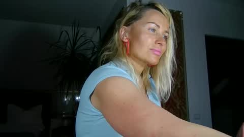 Roxy online show from 14, 12, 2025