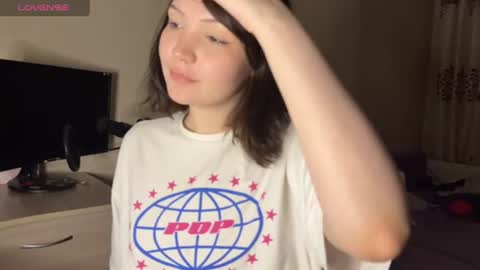 lola online show from 24, 7, 2026