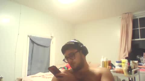 Snapshot of lolpop81020 chatting on 1, 11, 2025 lolpop81020 online show from 1, 11, 2025