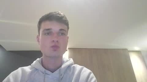 Snapshot of london_tomy chatting on 27, 9, 2025 london_tomy online show from 27, 9, 2025