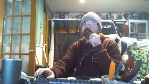 Snapshot of longandcut99 chatting on 22, 12, 2025 longandcut99 online show from 22, 12, 2025