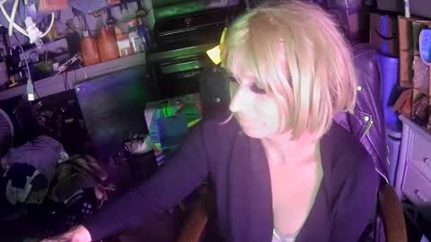 longbeachcd69 online show from 9, 3, 2026