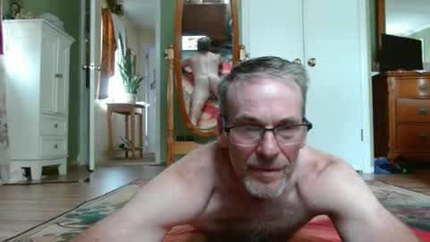 Snapshot of longbowrider555 chatting on 18, 6, 2026 Jeff online show from 18, 6, 2026