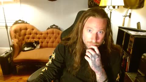 Snapshot of longhair021 chatting on 22, 9, 2025 longhair online show from 22, 9, 2025