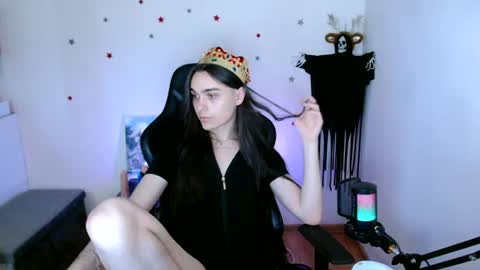 Snapshot of longhairbott chatting on 2, 7, 2026 Alex online show from 2, 7, 2026